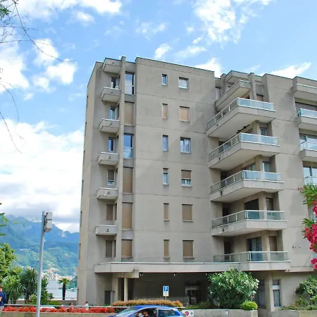 Apartment Majestic-2 *